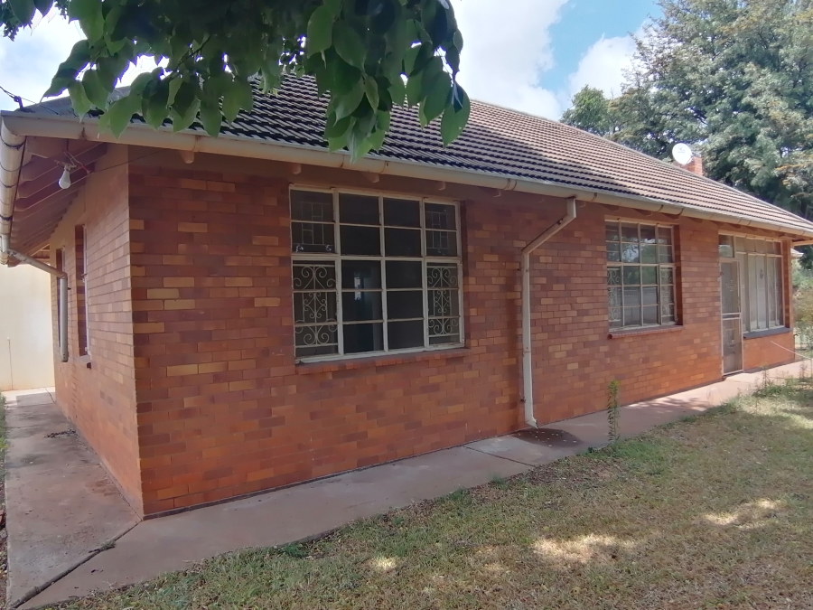 3 Bedroom Property for Sale in Stilfontein Ext 1 North West